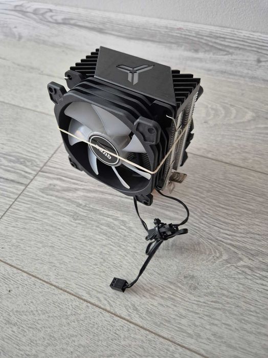 компактний кулер башта QUBE RGB. Висота 126мм
