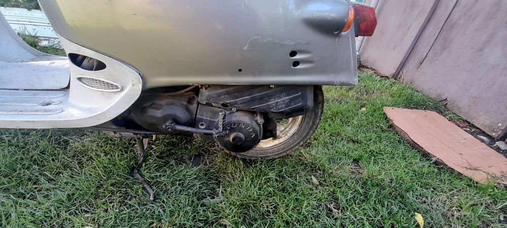 Продам скутер Honda Giorno 2T
