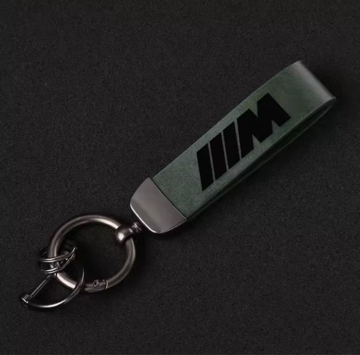 Брелок та чохол для ключів BMW