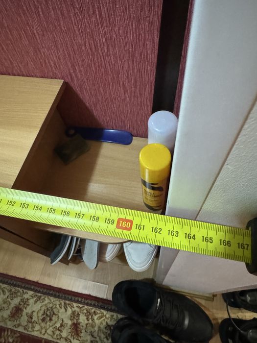 Тумбочка для прихожої