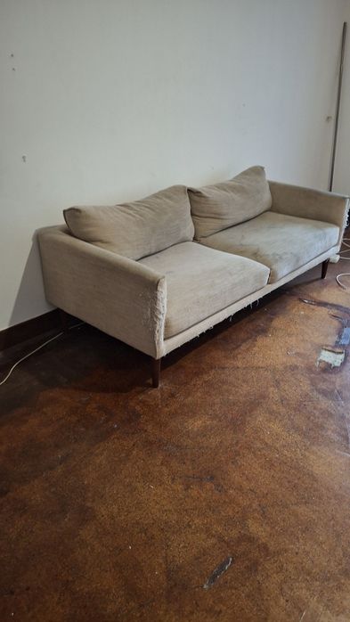 Sofá "Área" 3 a quatro lugares