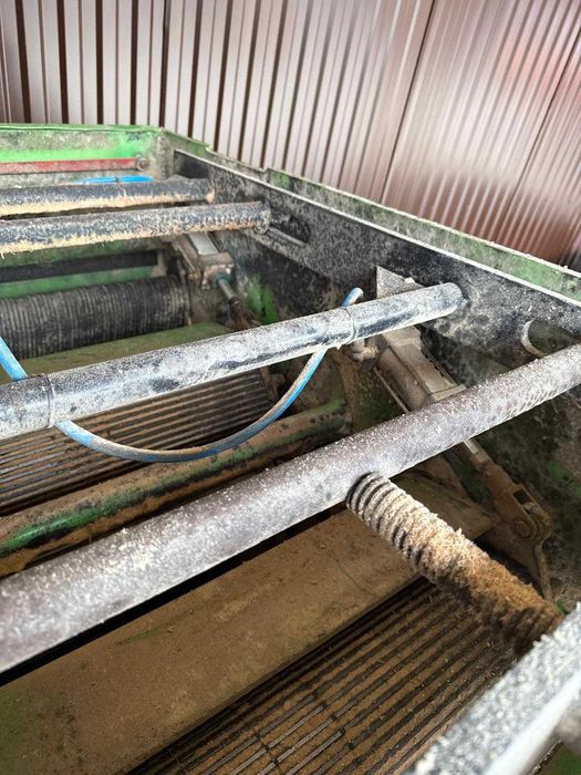 Obrzynarka do desek i łat ze stołami – 32 kW, podajniki przód/tył