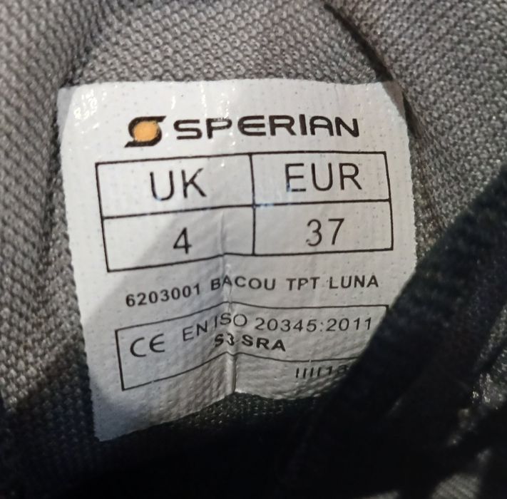 Фирменные оригинальные защитные ботинки Sperian Bacou.Про-во France.