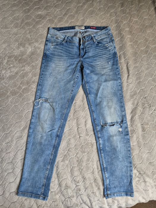 Jeansy damskie rozm.34