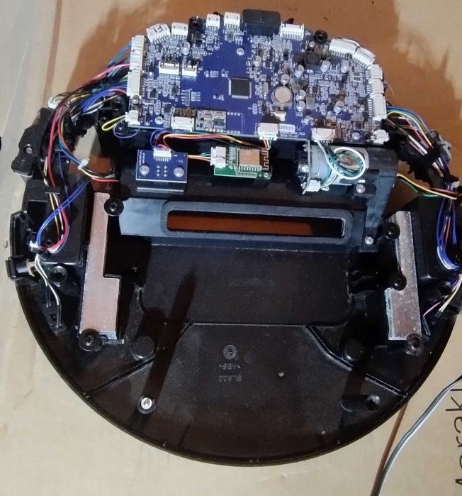 Proscenic 790t - płyta z elektroniką