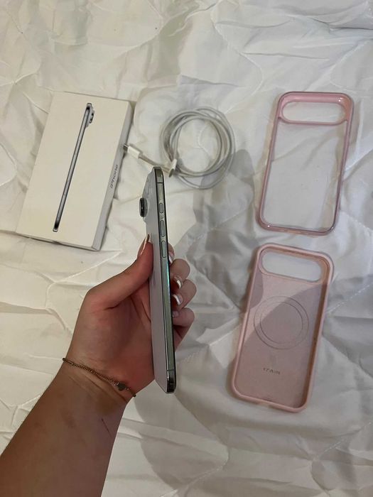 Pack iPhone 17 Air 256 GB + Apple Watch SE 3  (Pouco Negociável)