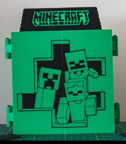 Стенд / Підставка / Поличка для Фігурок Kinder Minecraft з Майнкрафт