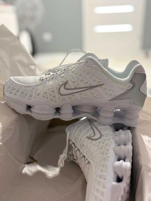 Nike Shox TL Biały r.44