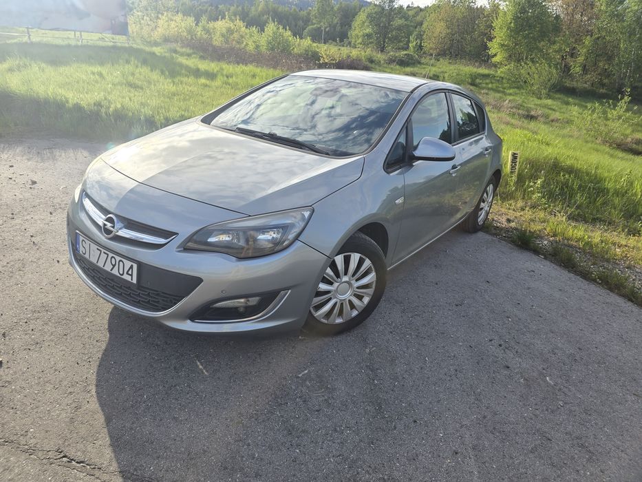 Opel astra 1,4   2013