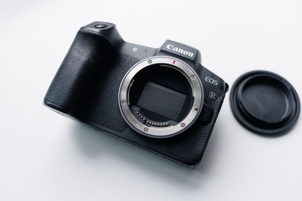 Фотоапарат Canon R