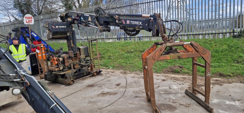 Продається маніпулятор terex