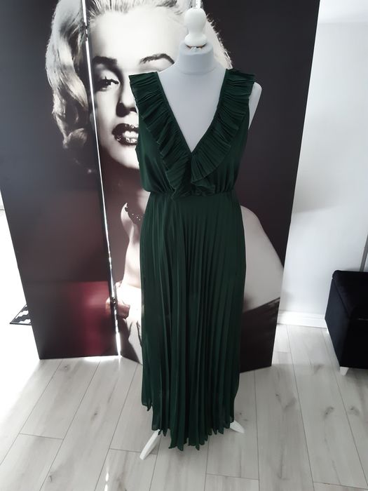 Sukienka elegancka