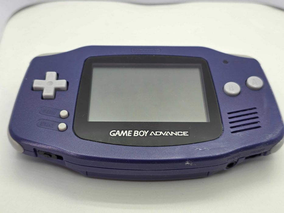 Konsola Nintendo Game Boy Advance fioletowa