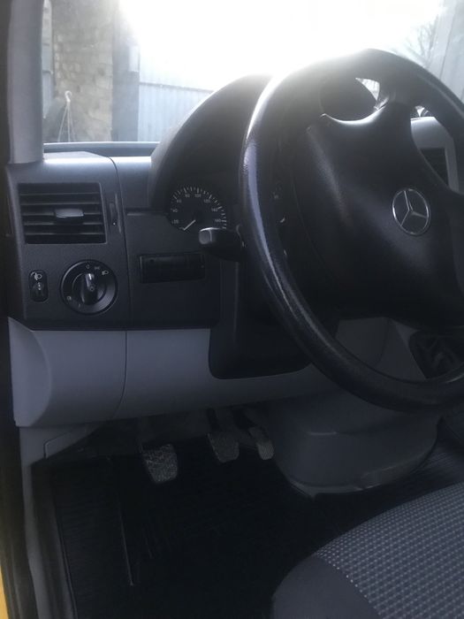 Мерседес спринтер 513 3.2 CDI