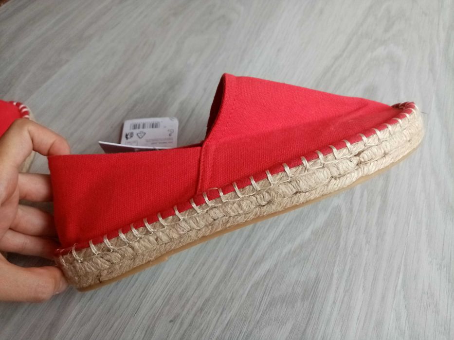 Śliczne espadryle damskie nowe