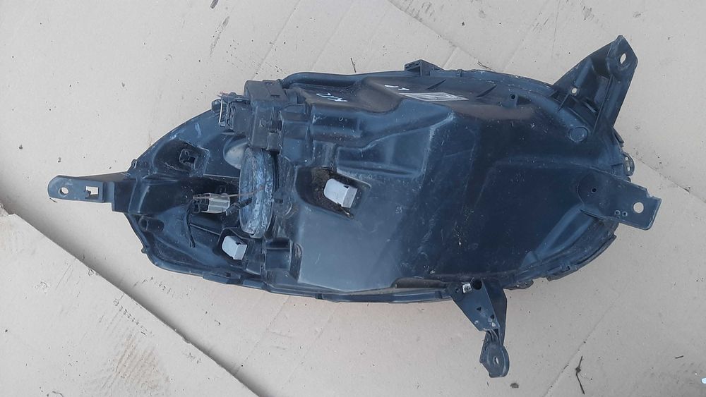 lampa przednia prawa lub lewa Nissan Micra k12 oryginał