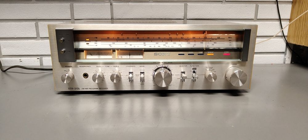 Amplituner SONY STR-313L. Vintage. Super stan