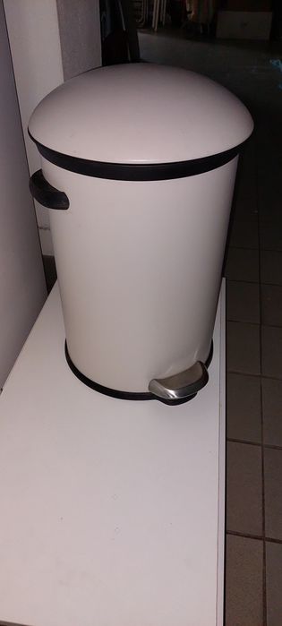 Balde lixo cozinha  novo