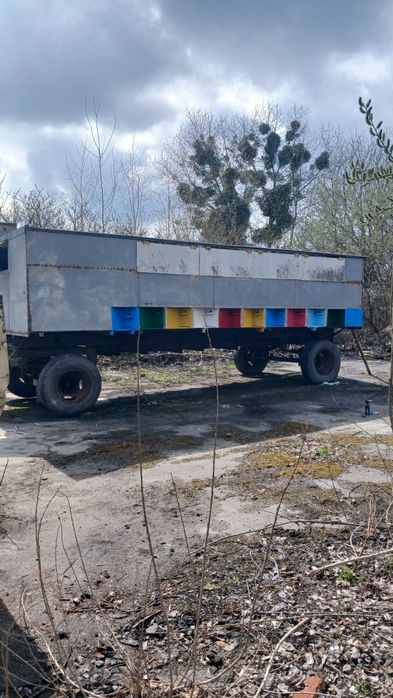 Павільон для бджіл