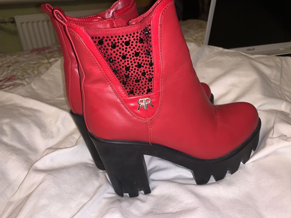 Женские осенние ботики