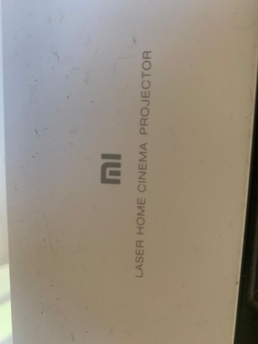Xiaomi Mi Laser Projector 150” Branco | Projetor Laser Ultra Curta Distância | Excelente Estado