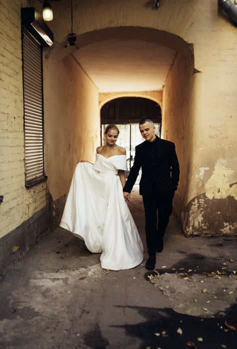 Suknie slubne używane w idealnym stanie