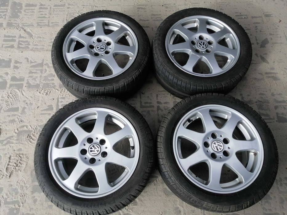 Felgi alu VOLKSWAGEN 15 cali  ENZO plus opony