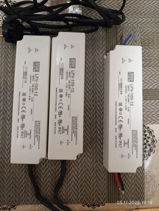 Блок питания MEAN WELL LPV-100-12 IP67