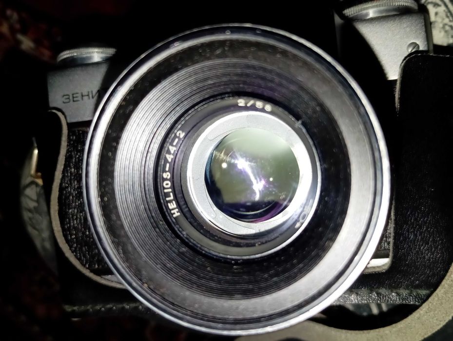 Продаю фотоапарат "ЗЕНИТ-Е"