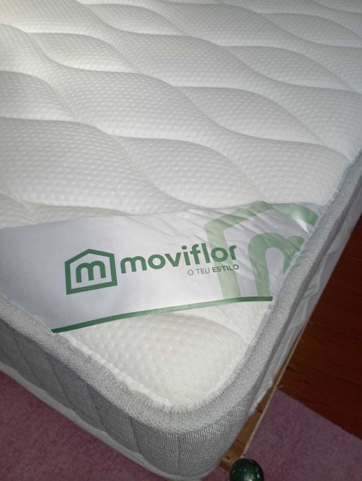 Colchão Moviflor de Molas Ensacadas 195x90x25cm como NOVO