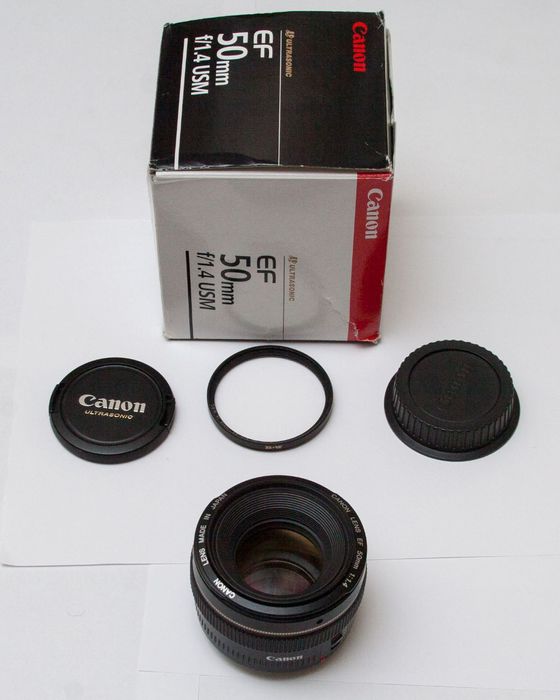 Об'єктив Canon EF 50mm f/1.4 USM