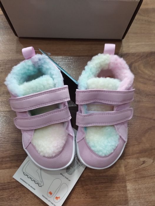 Buty tenisówki ocieplane 27 nowe