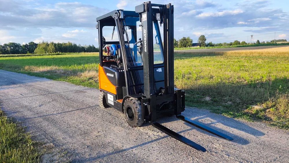 wózek widłowy DOOSAN G20SC-5 LPG