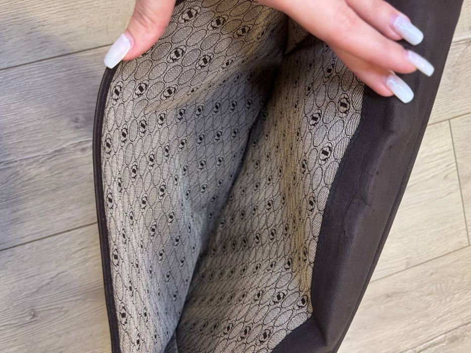 Шкіряний портфель — папка