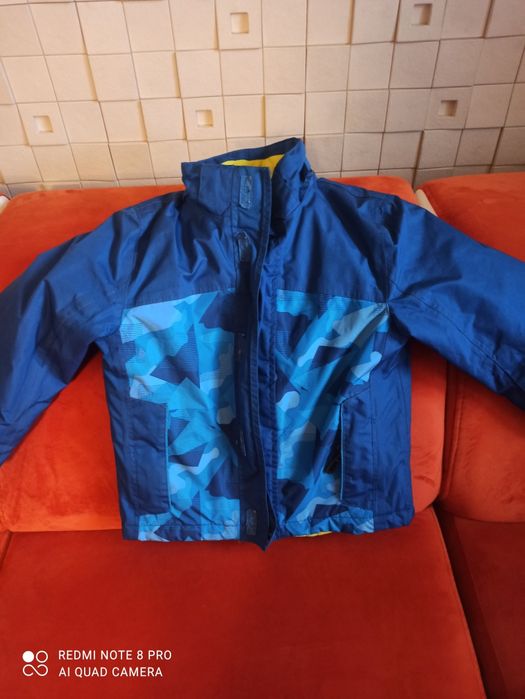 Kurtka zimowa 122/128