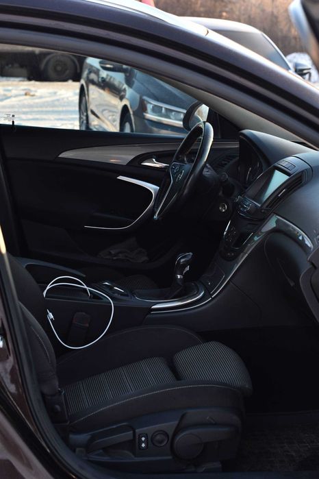 Opel Insignia 2014р. 2.0 дизель обмін (Перший внесок від 20%)