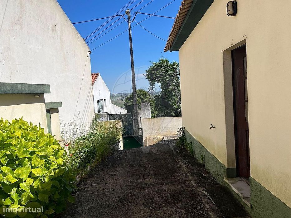 Moradia T2 para venda
