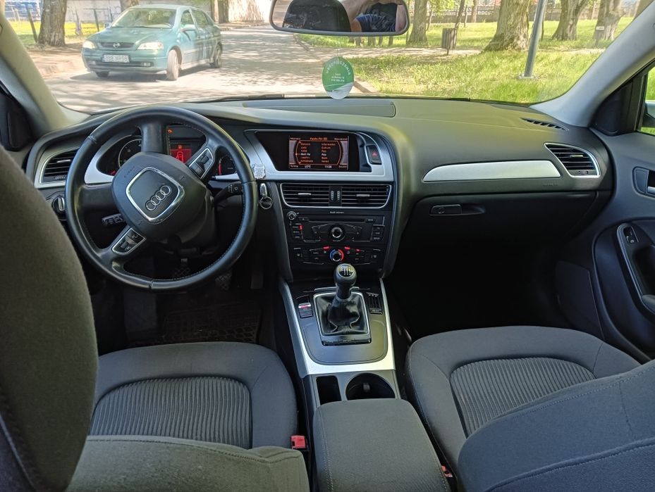 Audi A4 2010r 2.0tdi prywatne