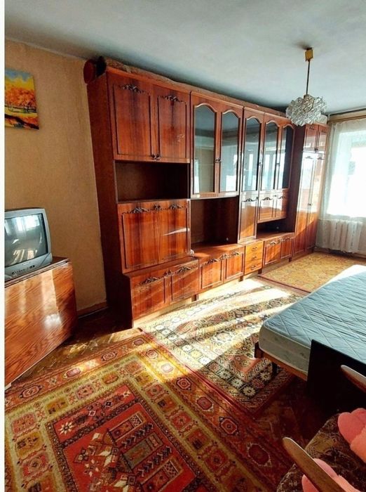 Сдаю 2к/к +гараж в Центр.р-не