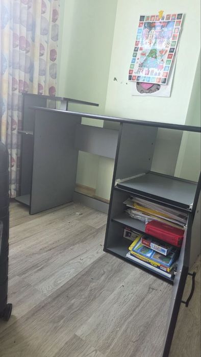 Продам письменный стол, стол