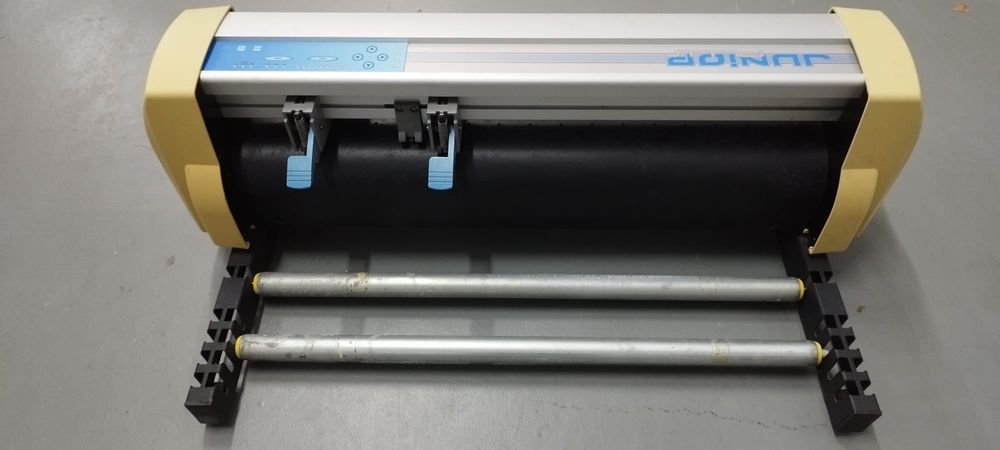 Ploter corte mutho junior plus.