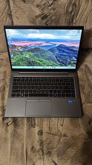 Продам игровой ноутбук HP Zbook firefly g8
