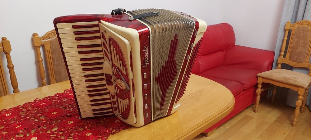 Akordeon Galanti 120