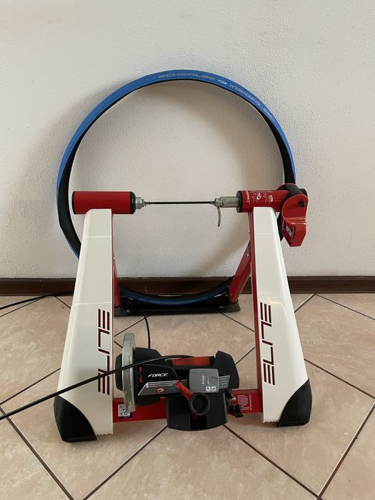 Full pakiet !!!Trenażer rowerowy Elite novo force 8