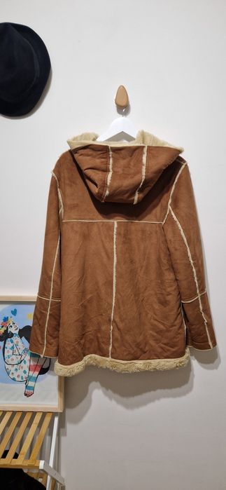 Brązowa Kurtka Getex z kapturem w stylu retro z haftem – L/XL