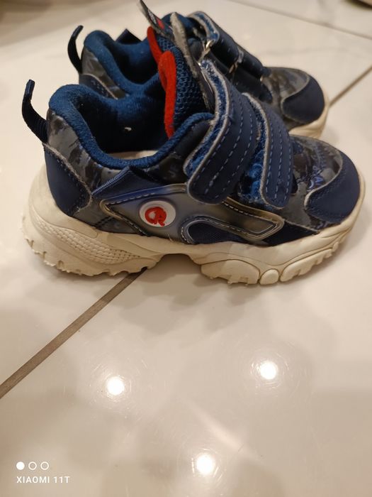 Adidasy dziecięce  cena za 2 pary rozmiar 20/22.5