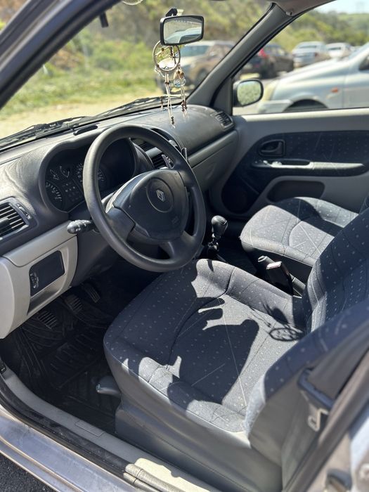 Renault Clio 2002