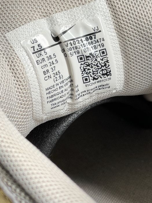 NIKE WMNS P-6000 'METALLIC GOLD' / Оригінал/ 38,5