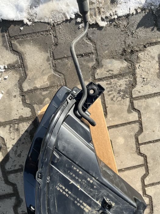 Lampa Reflektor Audi A3 S3 RS3 8Y Full led USA 8Y0.941.034B