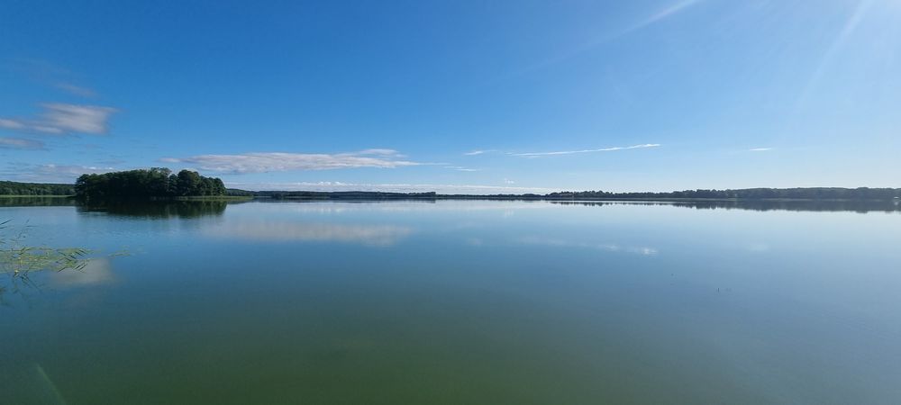 Działka pierwsza linia brzegowa Leśniewo - Więcej